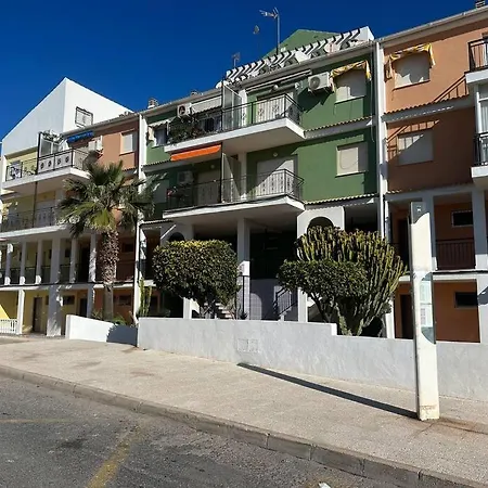 Blue Sea Unique In - Short Walk To The Beach *