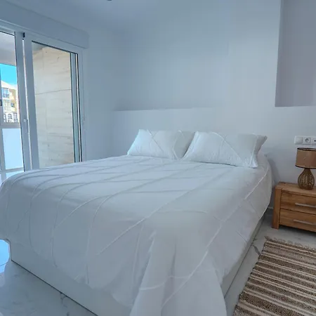 Apartment Blue Sea Unique In - Short Walk To The Beach