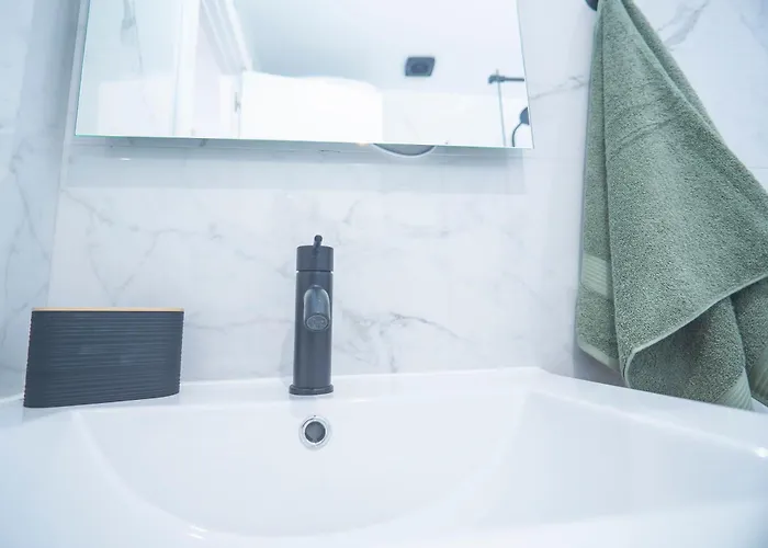 Appartement Blue Sea Unique In - Short Walk To The Beach *